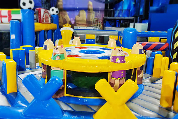 中東威尼斯充氣運動公園